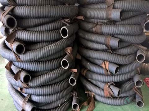 高壓噴砂軟管：工業(yè)領(lǐng)域的關(guān)鍵 “輸送線”—— 以漯河利通液壓科技股份有限公司為例